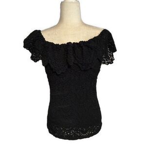 Nightcap Women’s Solid Black Lace Cold Shoulder Nylon Top 4 Small